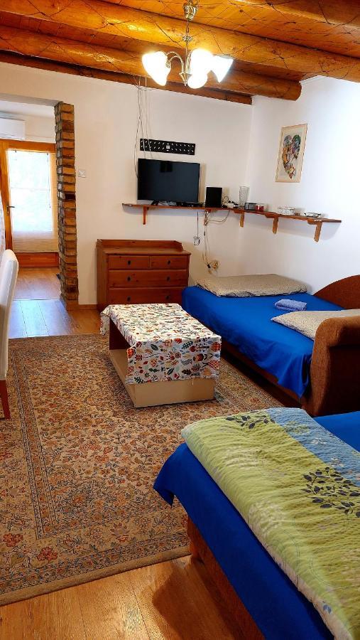 Mandula Apartman Segedyn Zewnętrze zdjęcie