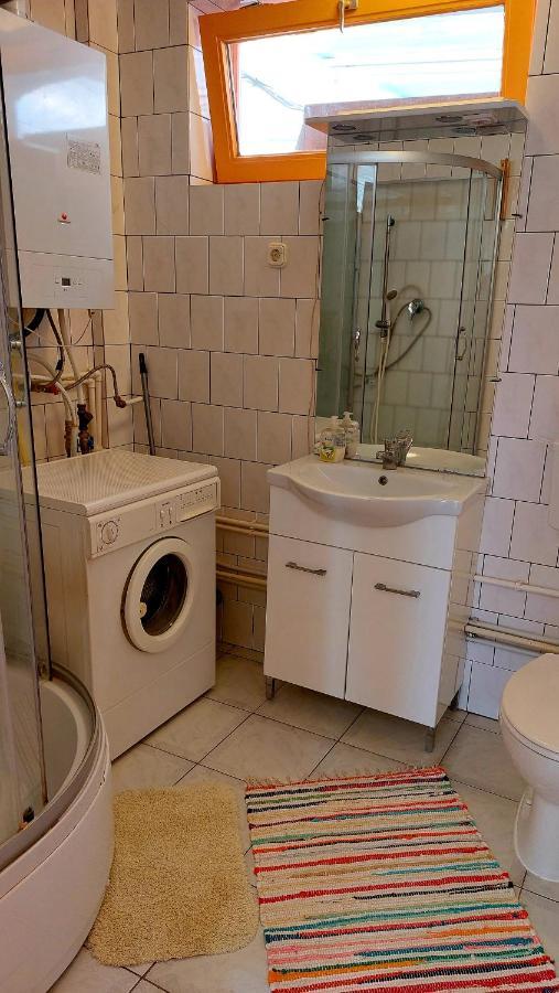Mandula Apartman Segedyn Zewnętrze zdjęcie